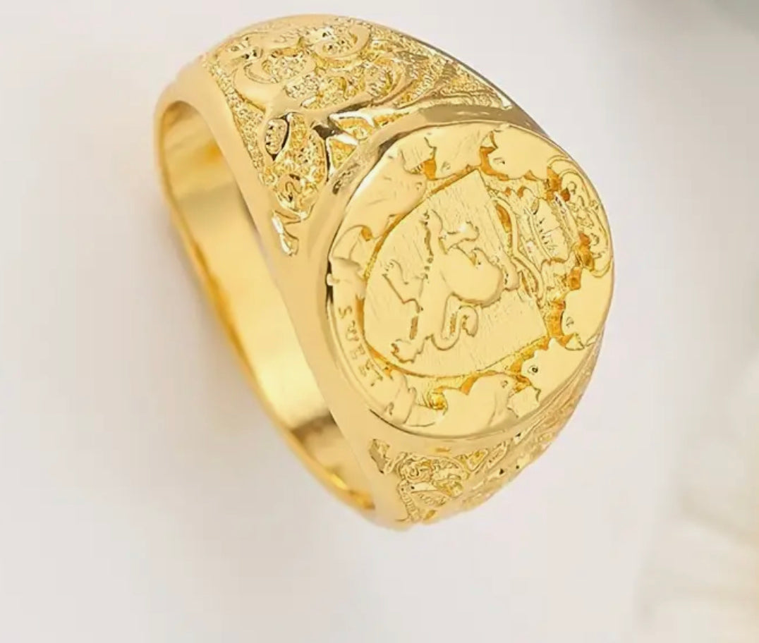 Bague Élégante pour Homme avec Couronne & Bouclier de Lion - Cuivre, Pièce Unique à la Mode