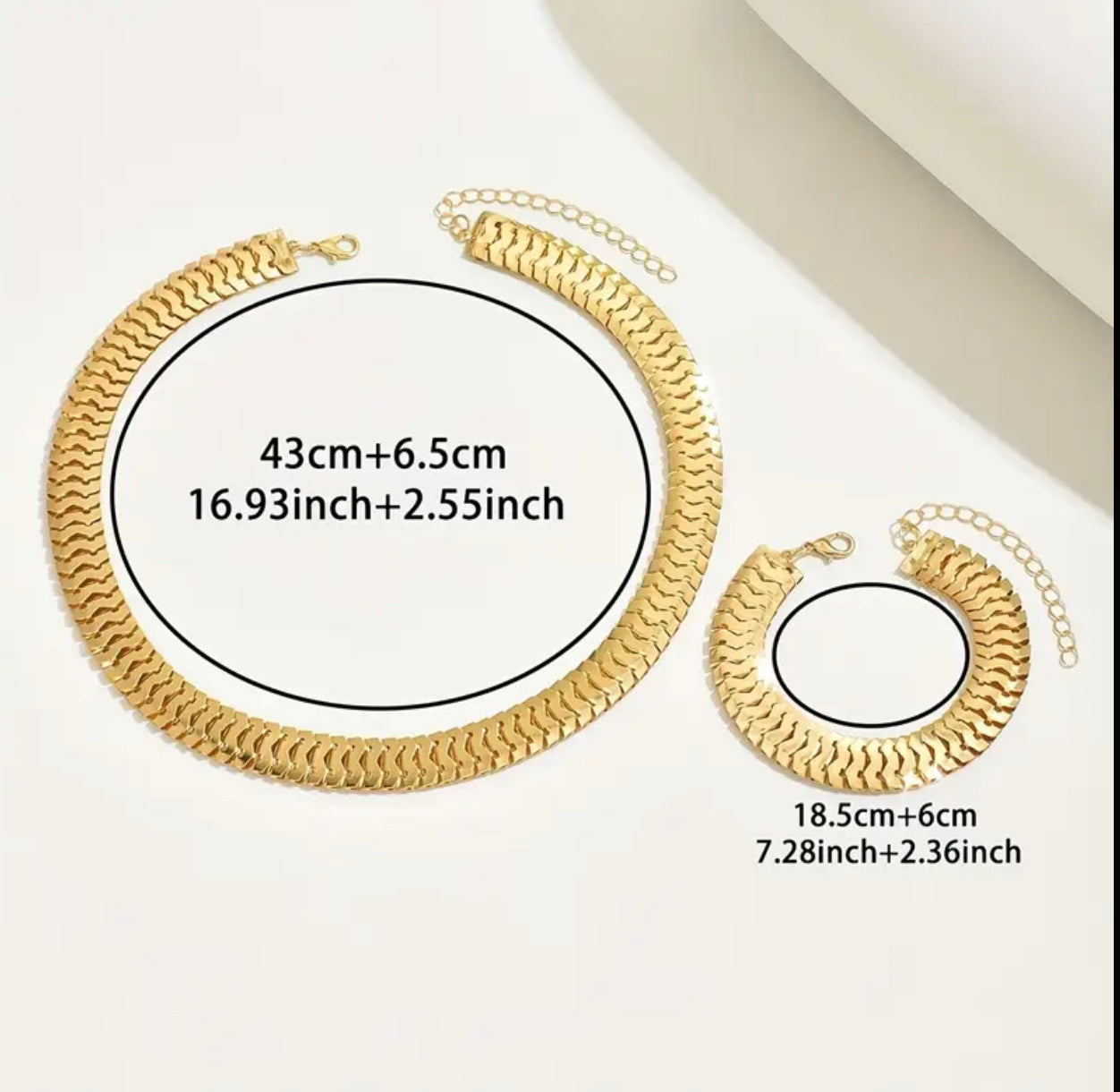 Ensemble collier et bracelet tendance en plaqué or - Ensemble de bijoux à chaîne de 2 pièces à porter au quotidien, sans mosaïque, polyvalent pour toutes les saisons