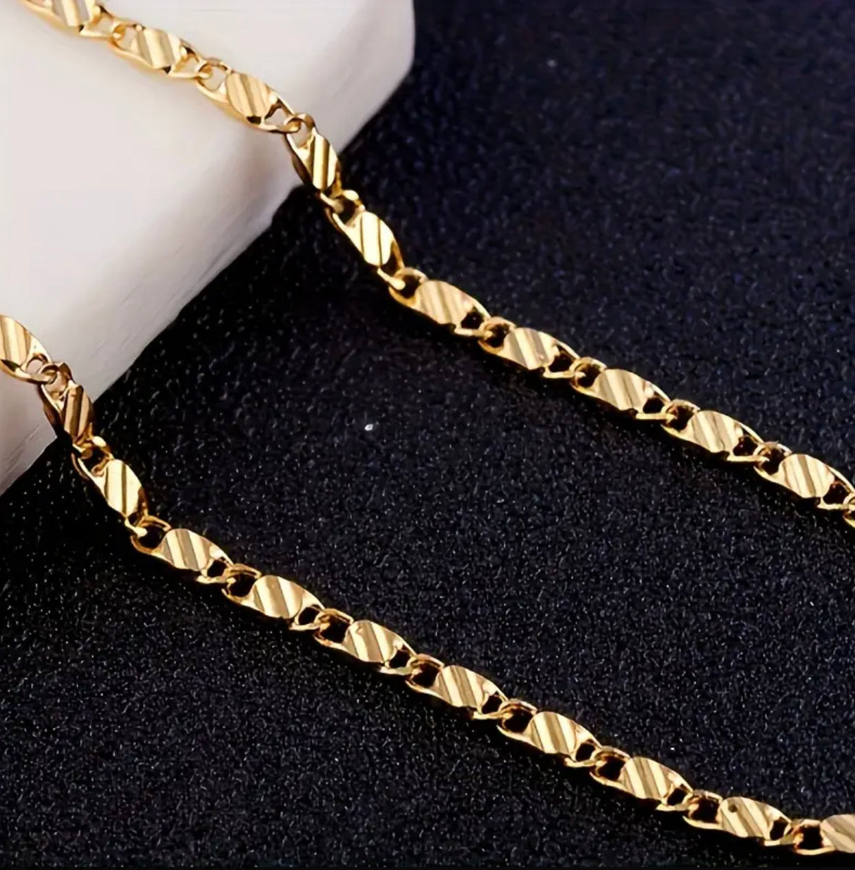 1pc 16 pouces pouces Collier chaîne clavicule en or de luxe à la mode, largeur 2 mm, collier chaîne plate, cadeau de bijoux délicat, femme et/ou homme.