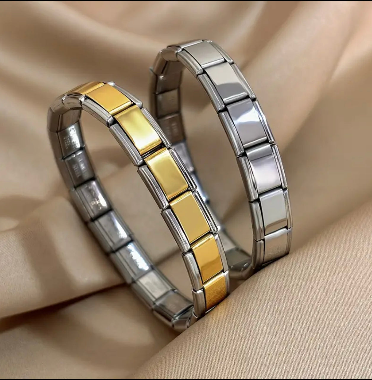 Ensemble de 2 Bracelets Extensibles en Acier Inoxydable d'Inspiration Vintage pour Hommes - Design Élégant, Ajustable et Détachable