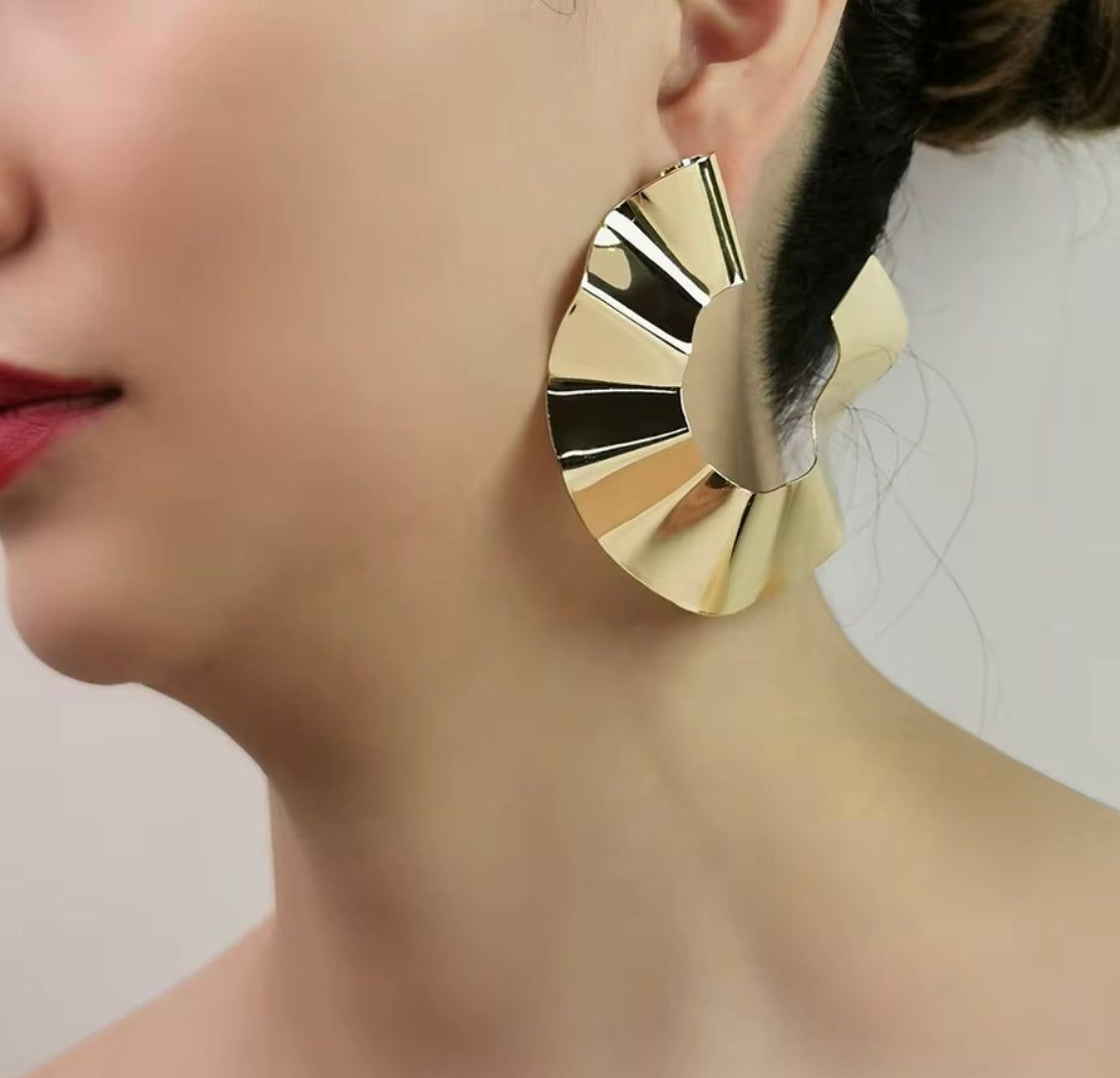 Brillant large métal grand C boucles d'oreilles goutte Surface irrégulière alliage déclaration balancent boucles d'oreilles pour les femmes Hiphop goutte bijoux