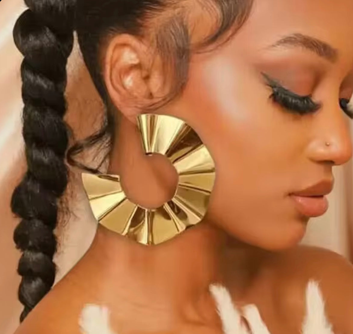 Brillant large métal grand C boucles d'oreilles goutte Surface irrégulière alliage déclaration balancent boucles d'oreilles pour les femmes Hiphop goutte bijoux