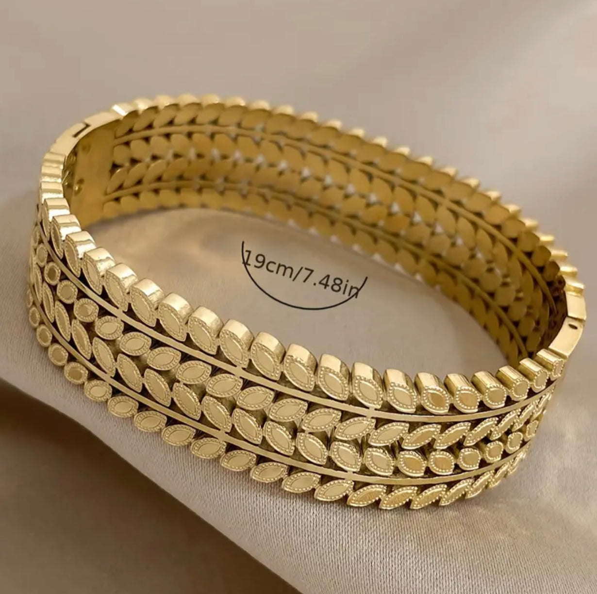 Bracelet large en acier inoxydable avec motif de feuille vintage pour hommes et femmes, élégant bracelet manchette à double feuille dorée, bijou imperméable